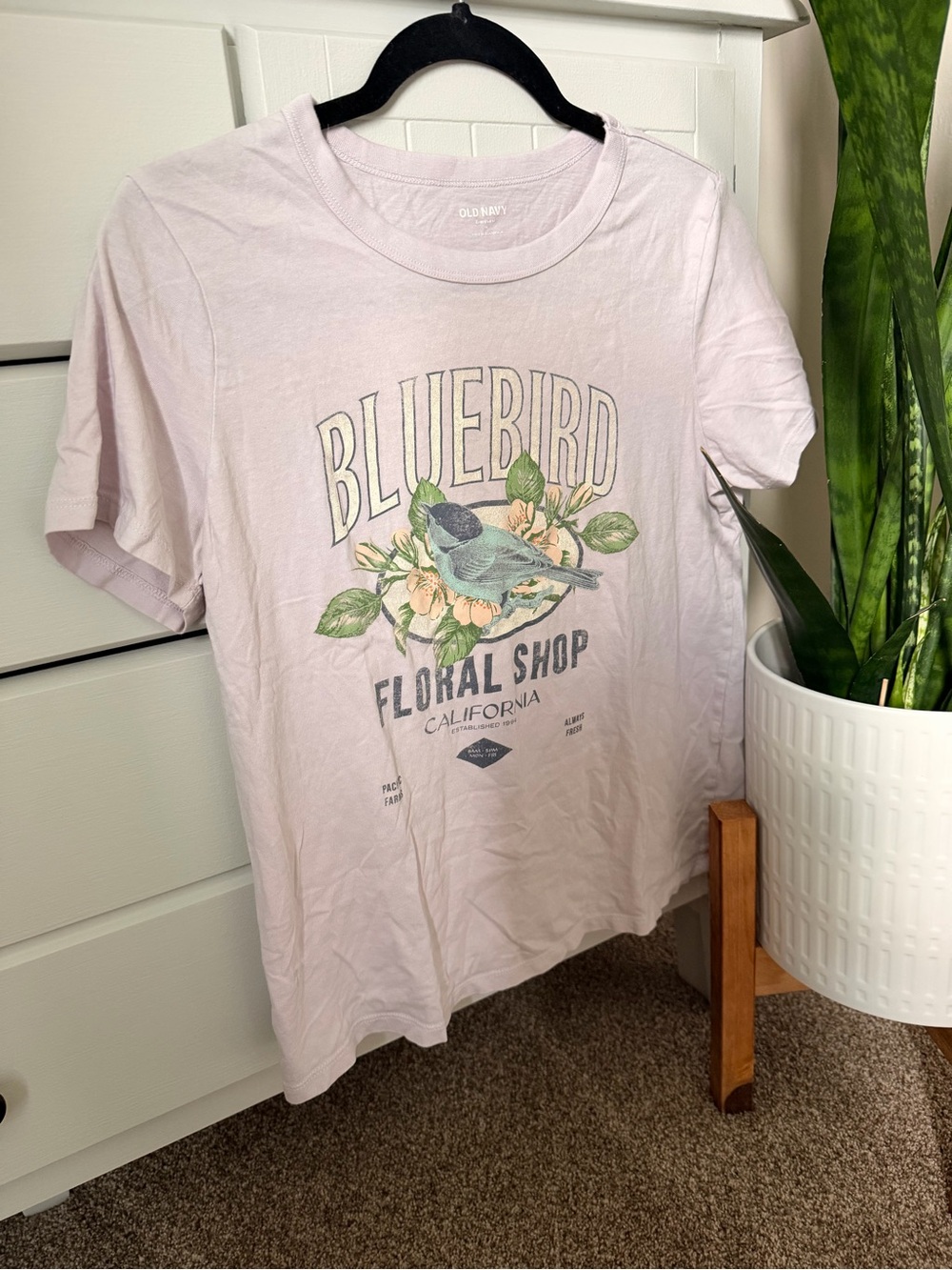 Bluebird Floral Shop Graphic Tee - Light Lavender